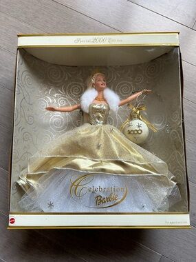 2000 Holiday Celebration Barbie Doll